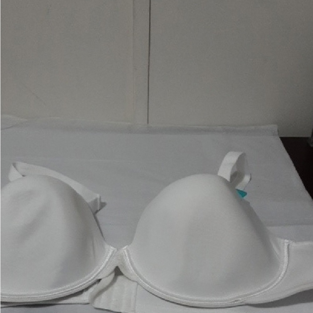 Elegant White Women's Bra